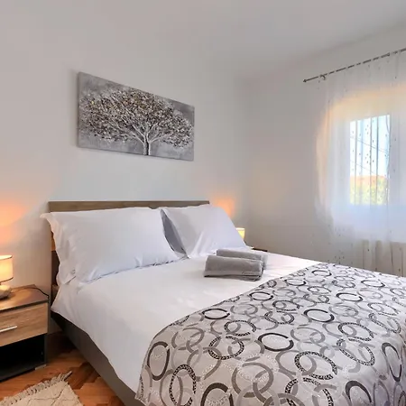Reaa By Interhome Casa vacanze Barban