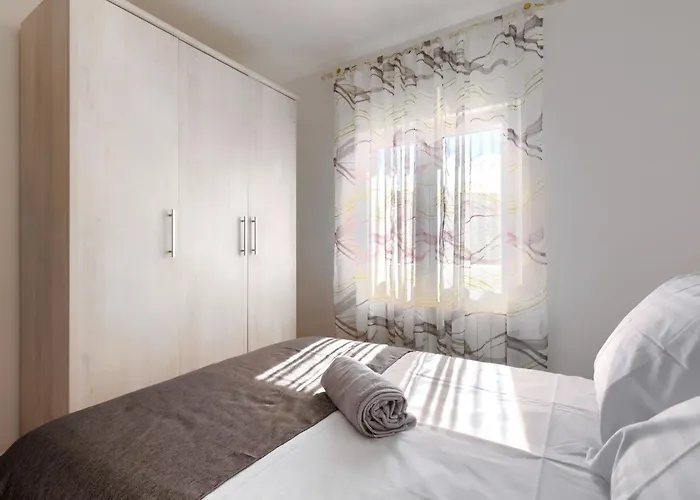 Vakantiehuis Reaa By Interhome